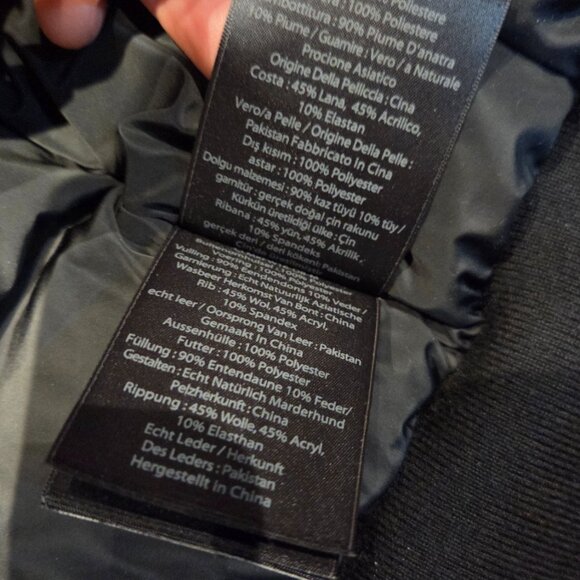 Mackage Dixon Bomber Jacket - Red NWOT - Picture 7 of 9